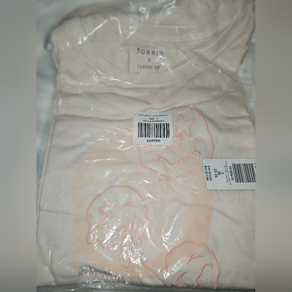 Torrid long sleeve top size 3